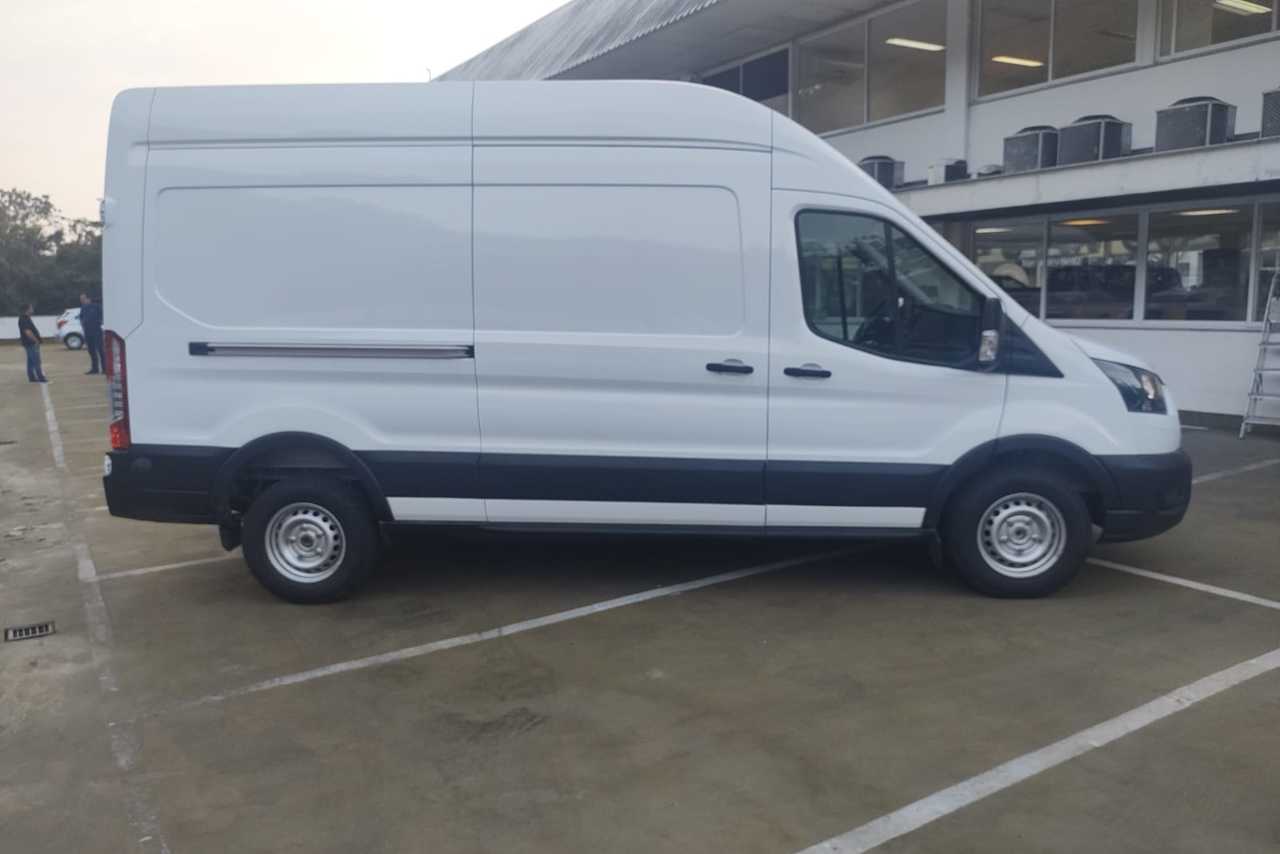 Ford Transit Furgão - 22/23 8