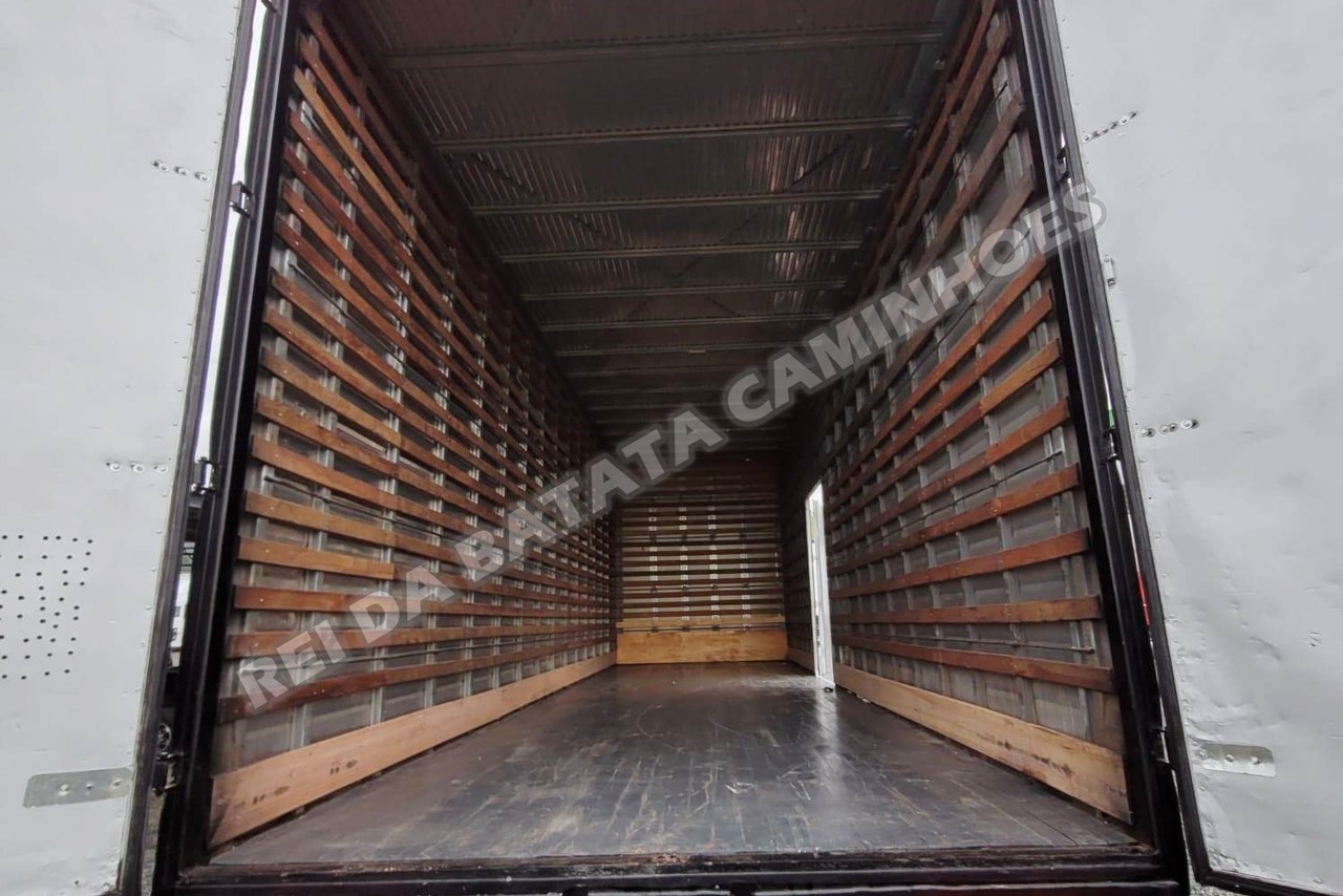 Ford Cargo4031 - 05/05 23