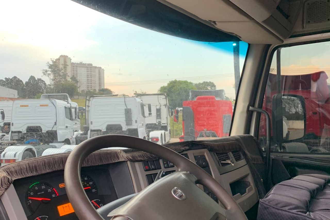 Volvo VM 270 - 14/14 4