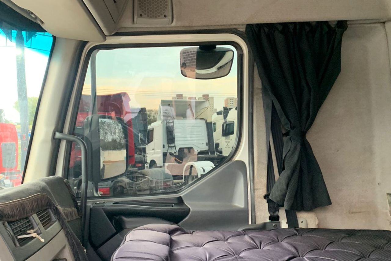 Volvo VM 270 - 14/14 6