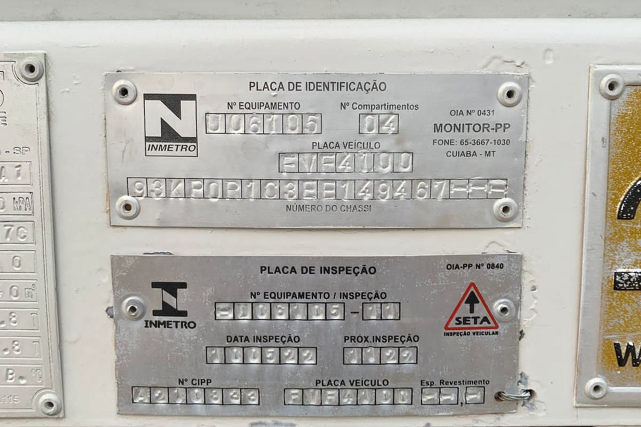 Volvo VM 270 - 14/14 9