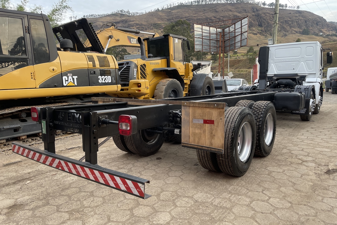 Volkswagen 24-280 E Constellation 6x2 - 21/21 3