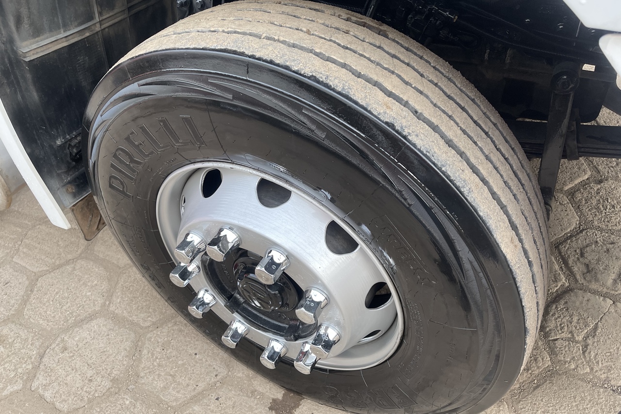 Volkswagen 24-280 E Constellation 6x2 - 21/21 7