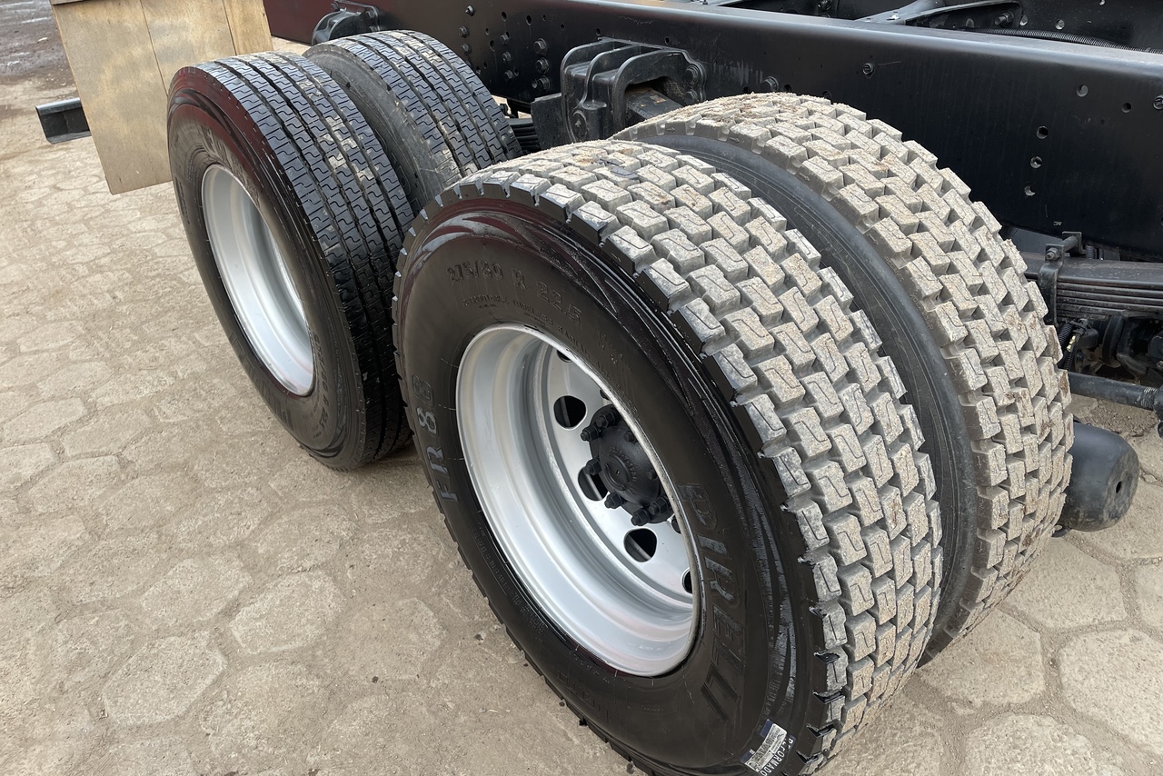 Volkswagen 24-280 E Constellation 6x2 - 21/21 11
