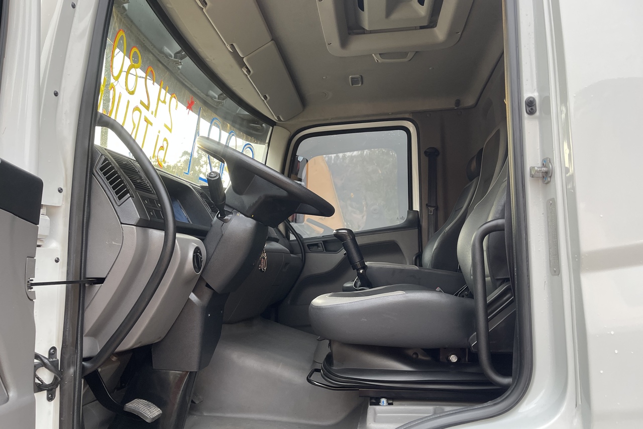 Volkswagen 24-280 E Constellation 6x2 - 21/21 15