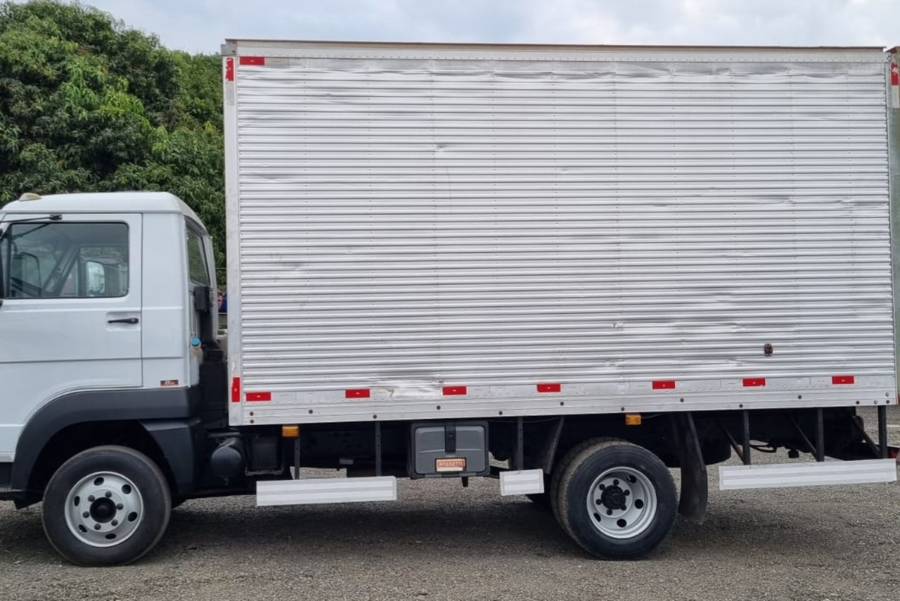 Volkswagen 8 160 - 13/14 8