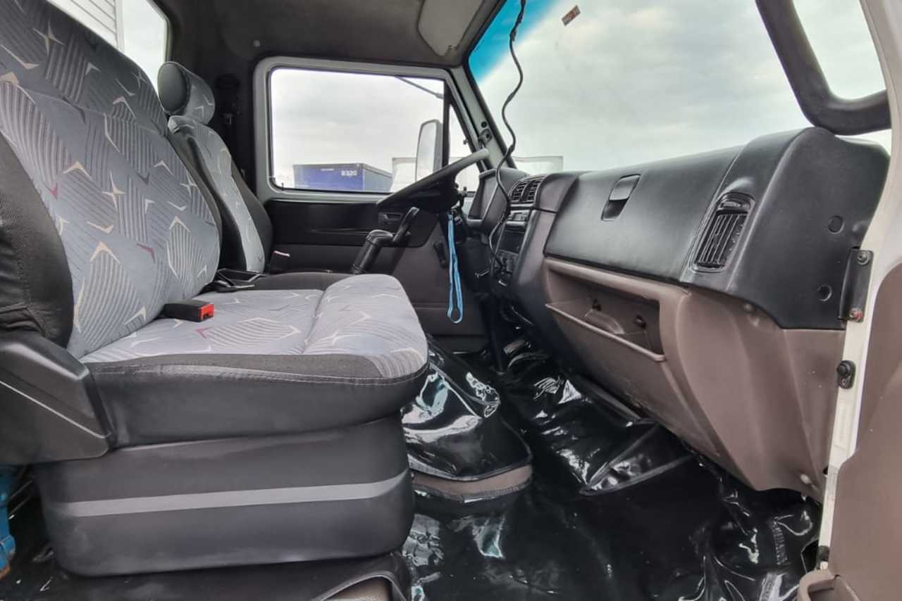Volkswagen 8 160 - 13/14 18