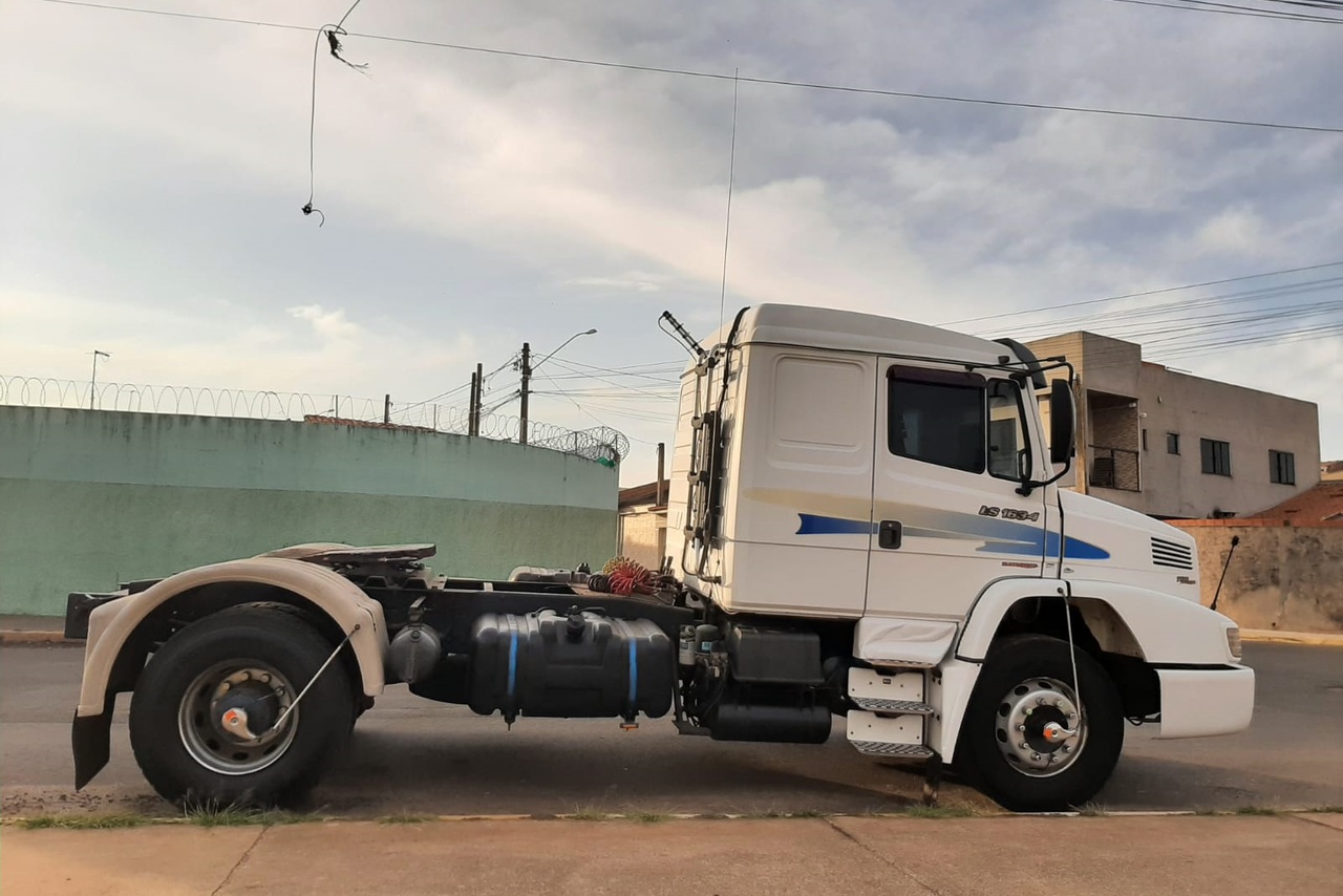 Mercedes Benz MB 1634 - 07/07 4