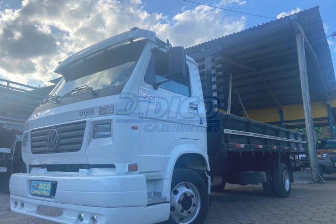 Volkswagen 8 120 - 02/02 3