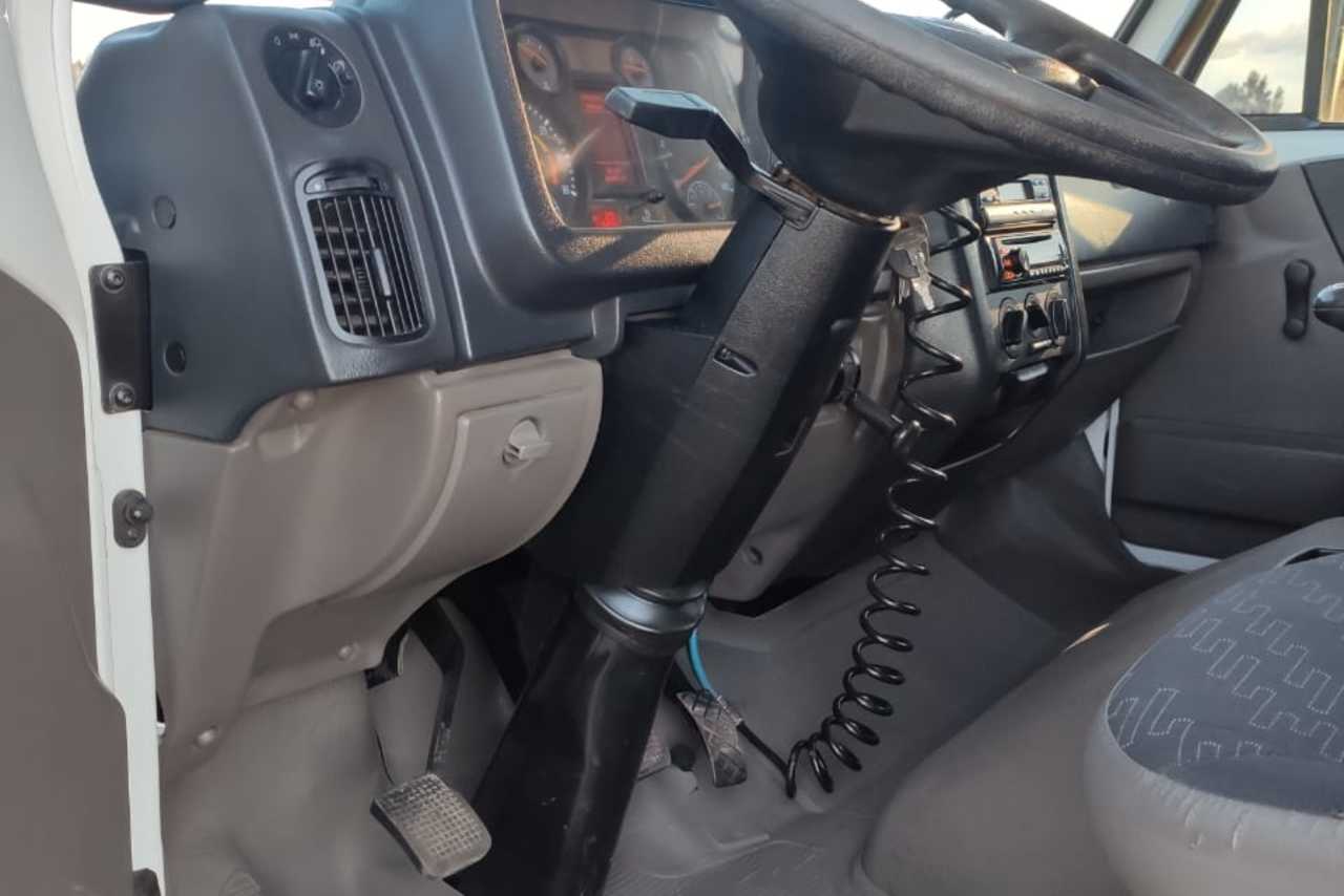 Volkswagen 8 160 - 14/14 2