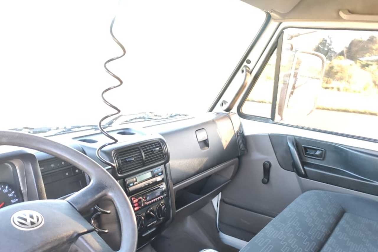 Volkswagen 8 160 - 14/14 3