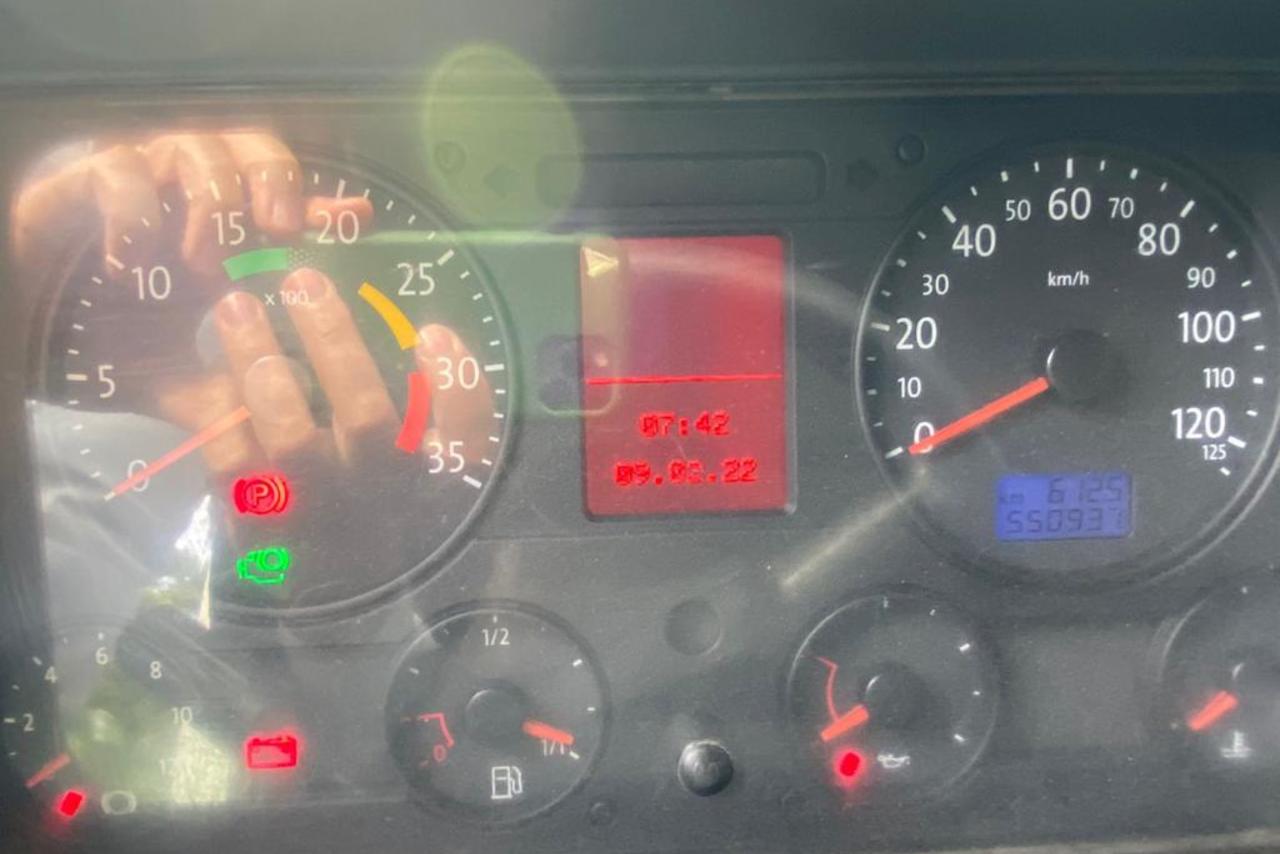 Volkswagen 24-250 E Constellation 3-Eixos - 12/12 3
