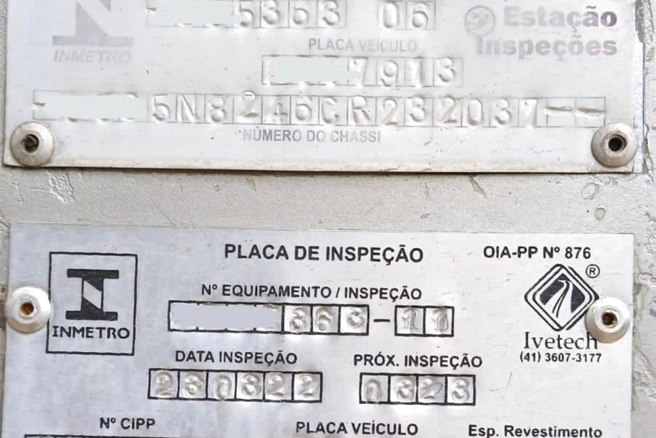 Volkswagen 24-250 E Constellation 3-Eixos - 12/12 10