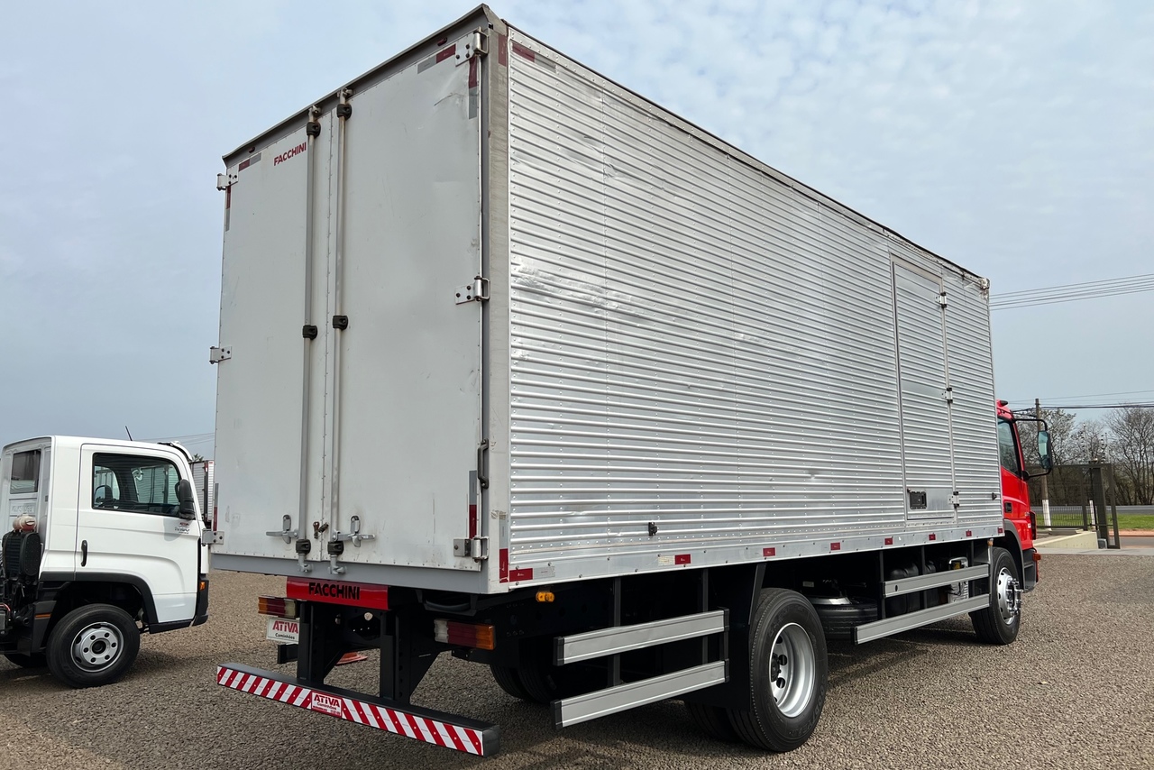 Mercedes Benz Atego 1719 - 13/13 4
