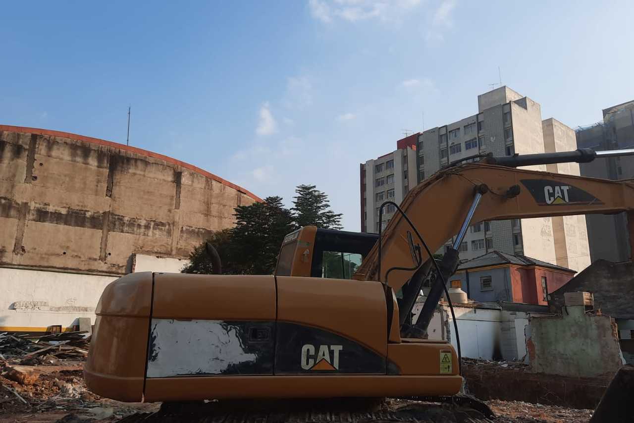 Caterpillar 320C - 02/02 3