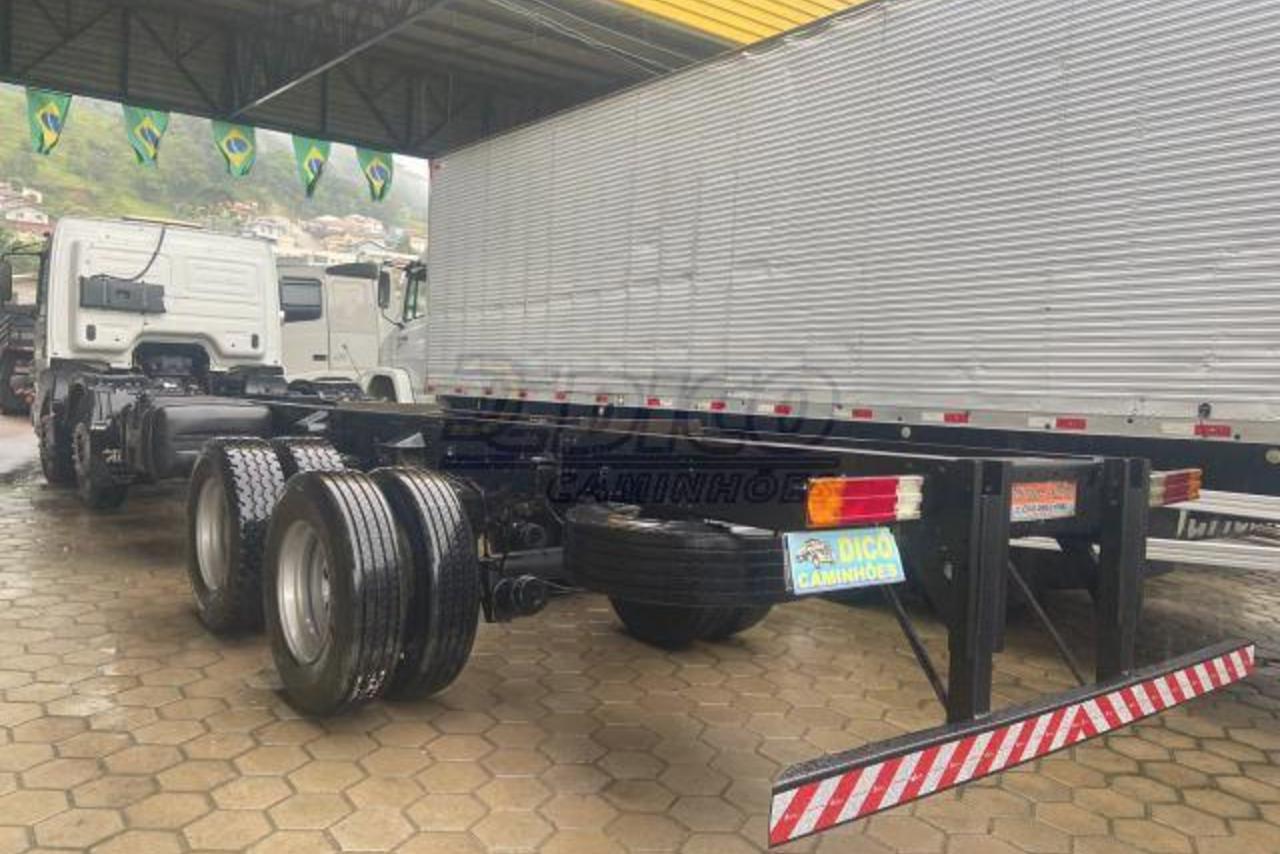 Mercedes Benz Atego 2425 - 09/09 3