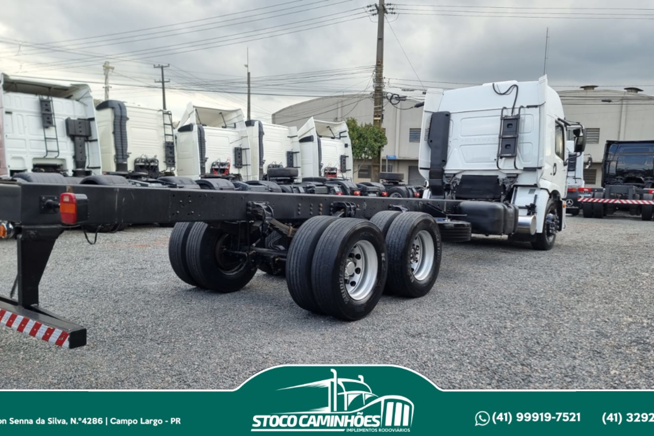 Volkswagen 24-280 E Constellation 6x2 - 20/21 11