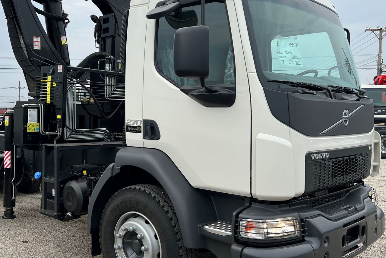 Volvo VM 270 - 22/22 12