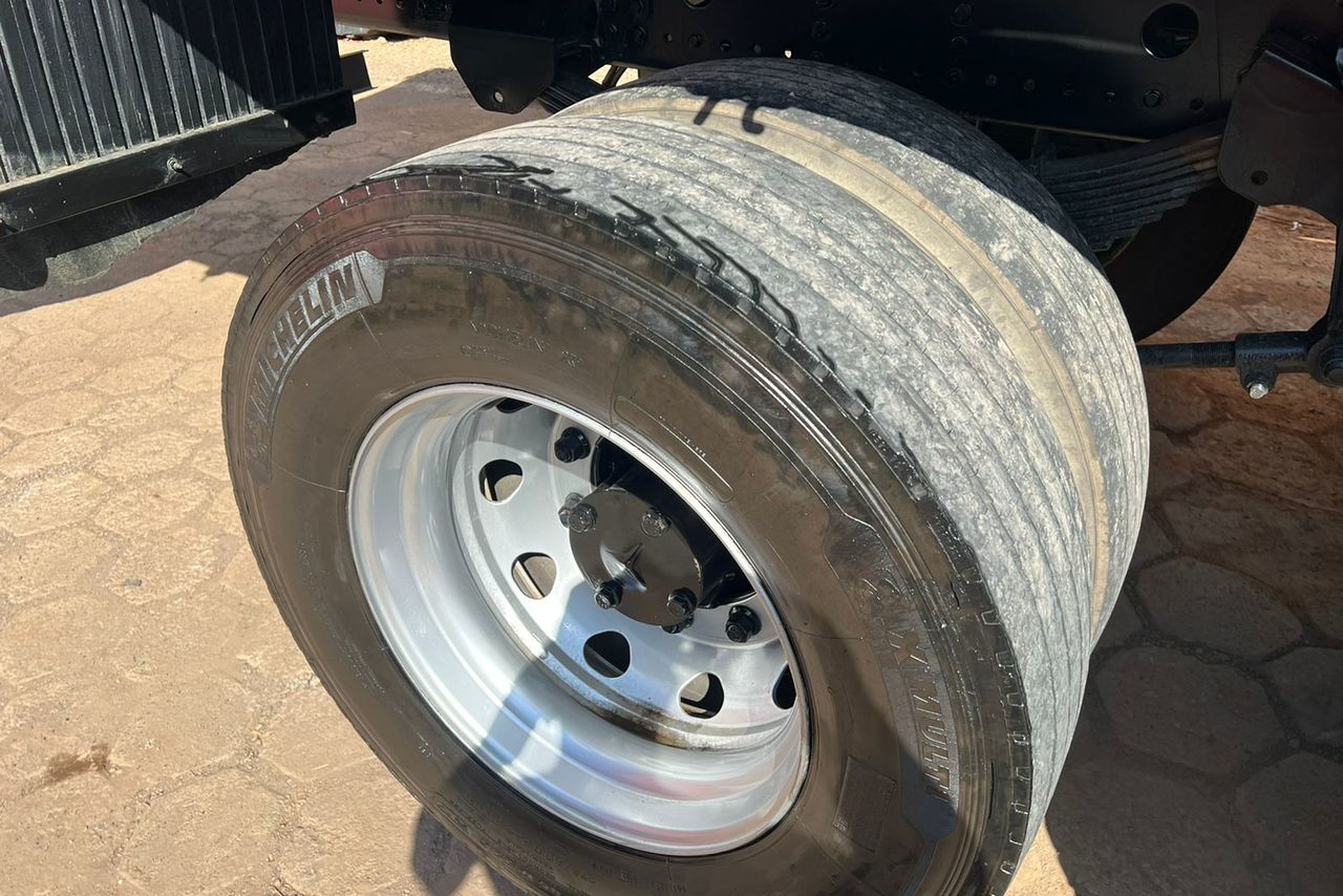 Mercedes Benz Atego 2430 - 14/14 12