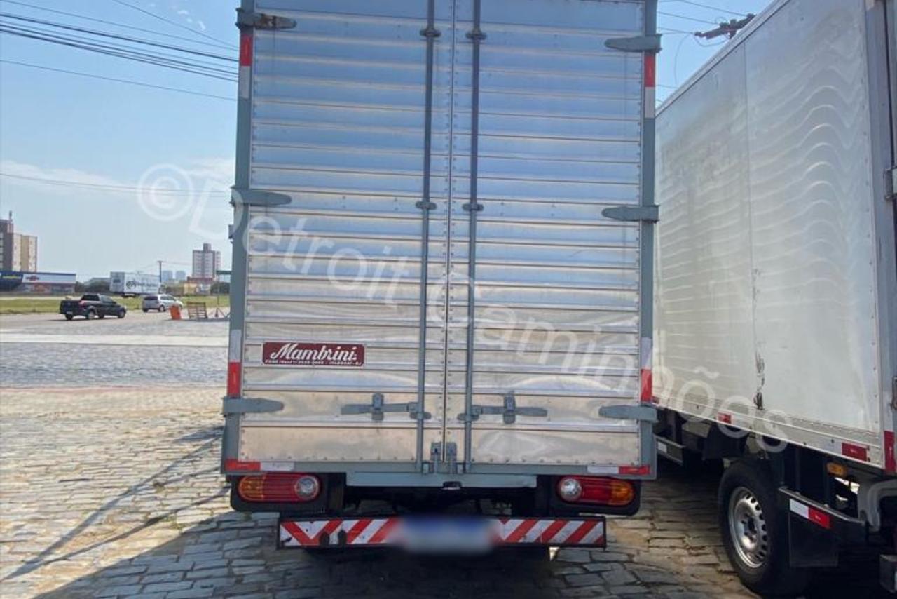 Hyundai HR - 14/14 7