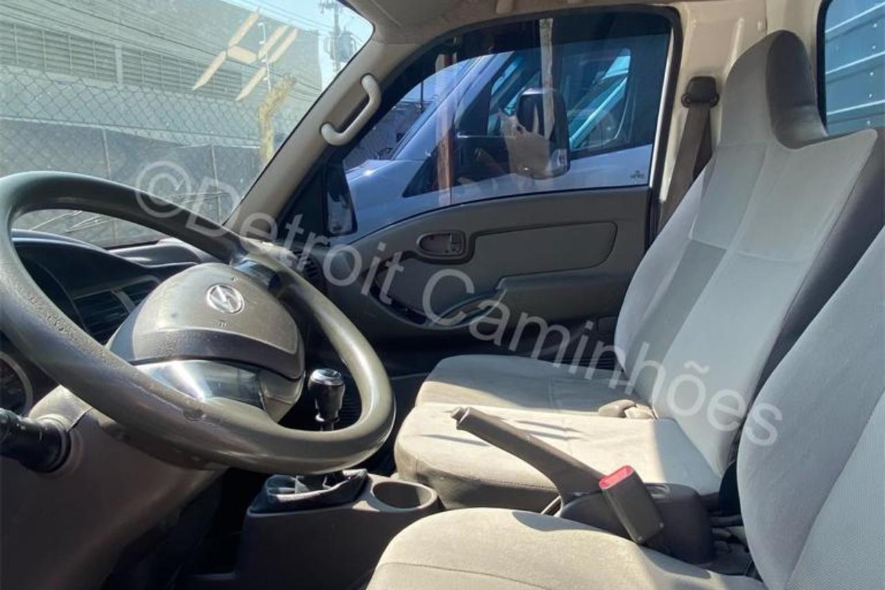 Hyundai HR - 14/14 10