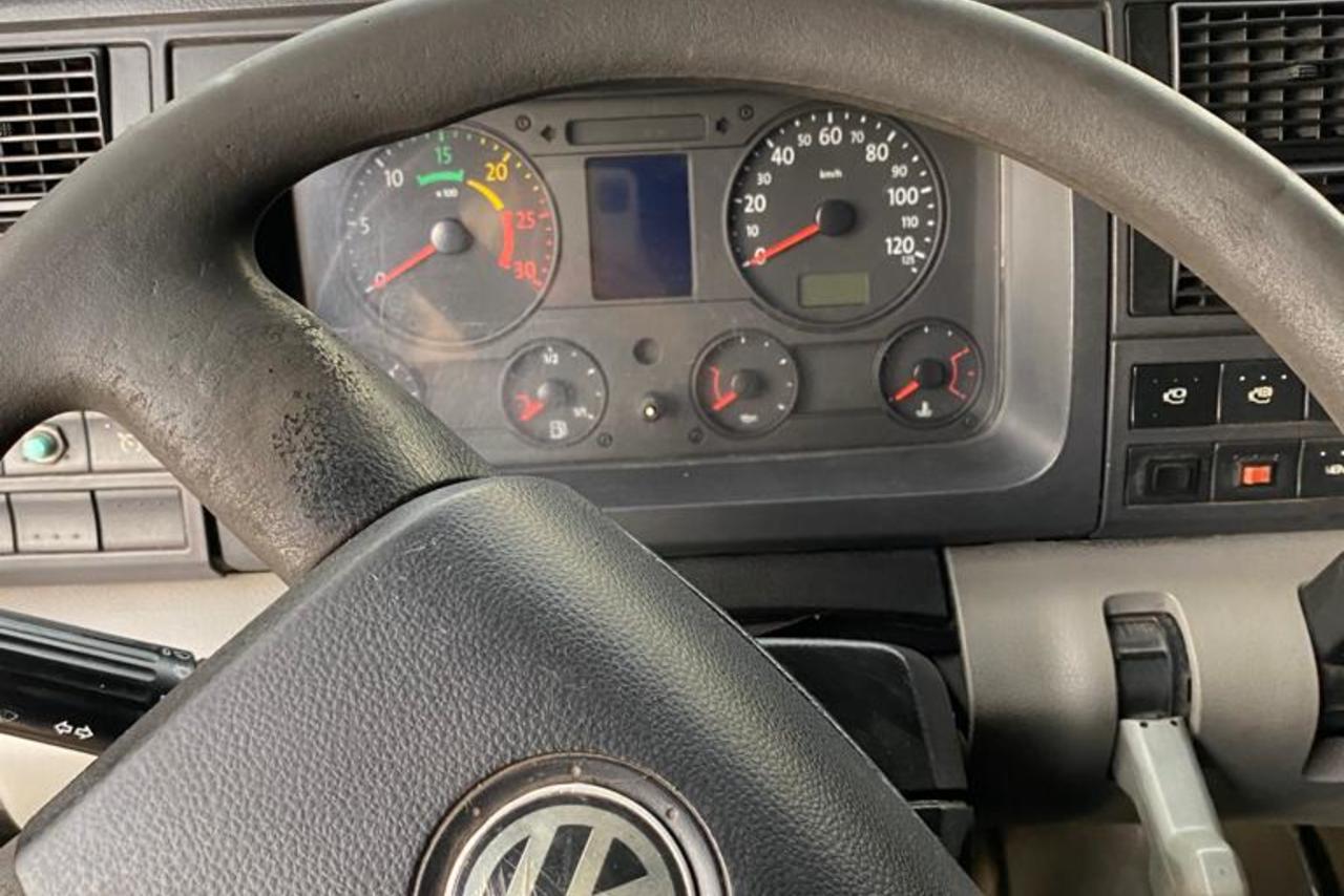 Volkswagen 19-370 E Constel. Tractor  - 08/08 10