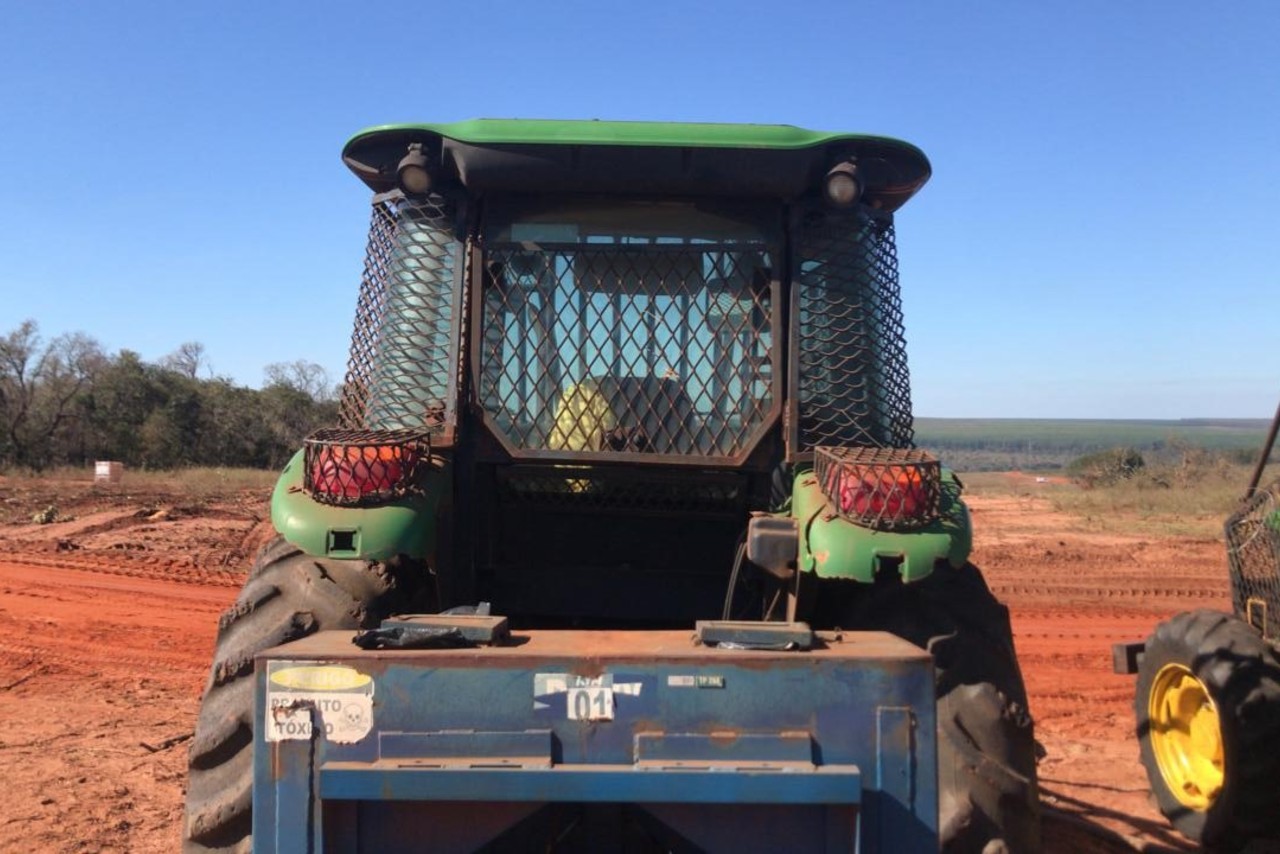 John Deere 5085 - 16/16 2