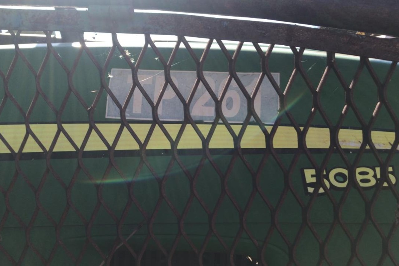 John Deere 5085 - 16/16 3
