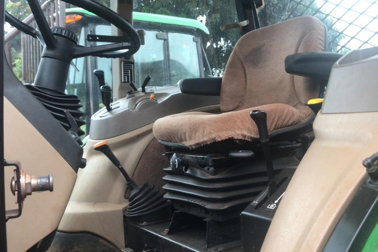 John Deere 5085 - 17/17 2