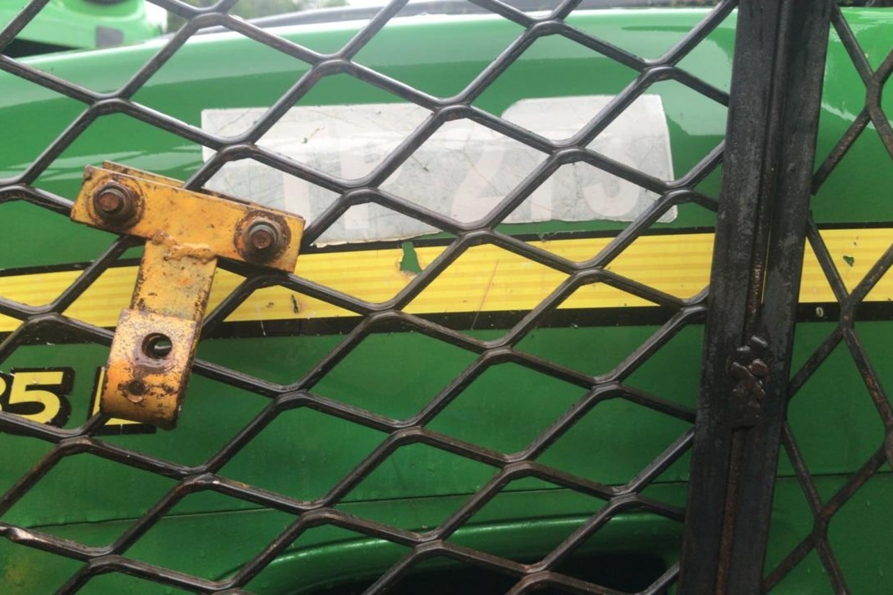 John Deere 5085 - 17/17 5