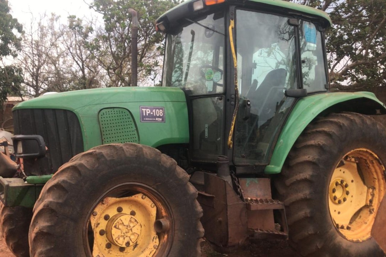 John Deere 6110J - 11/11 3