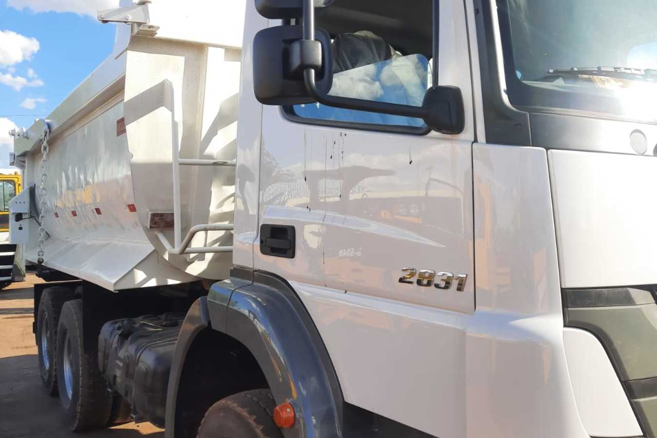 Mercedes Benz Axor 2831 - 13/13 5