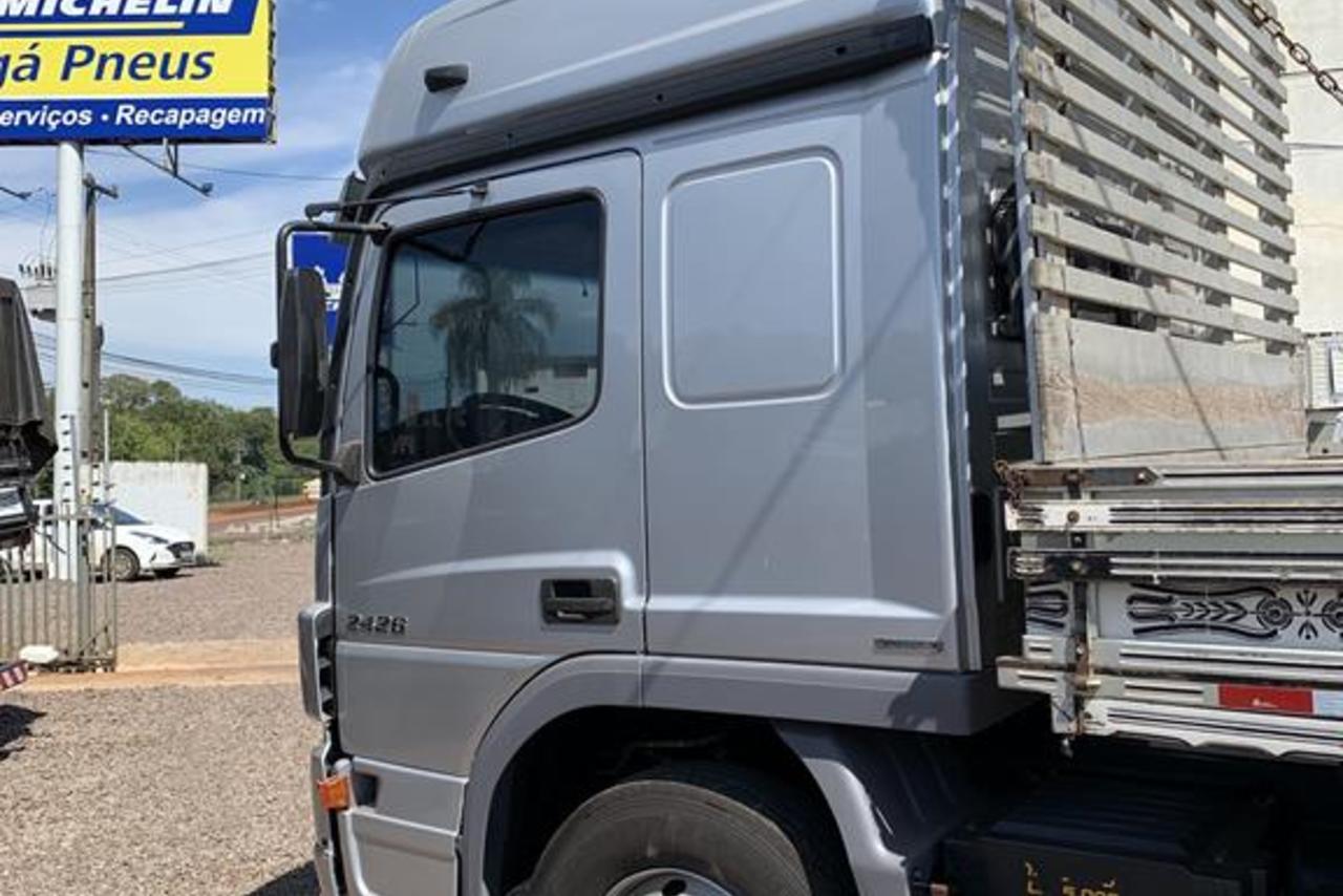 Mercedes Benz Atego 2426 - 15/16 2