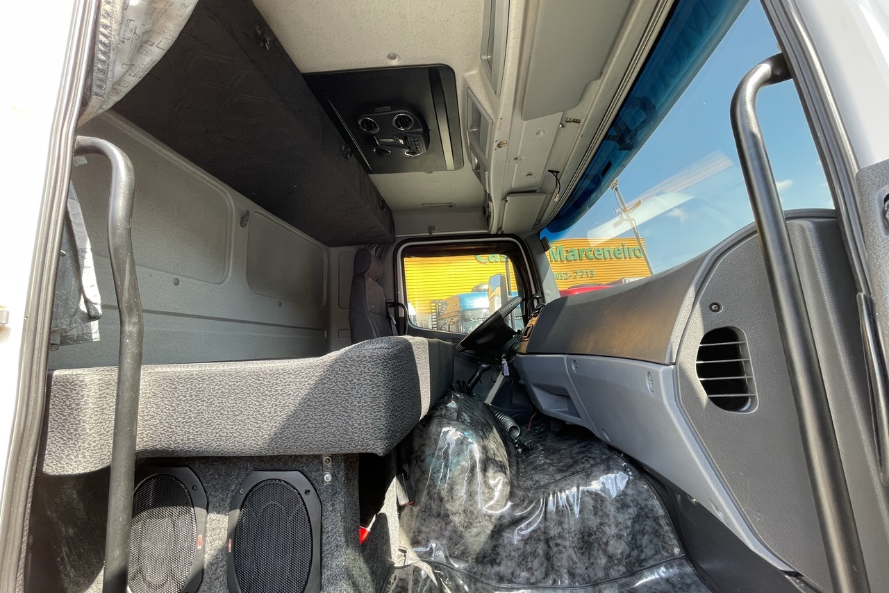 Mercedes Benz Atego 2425 - 11/12 9