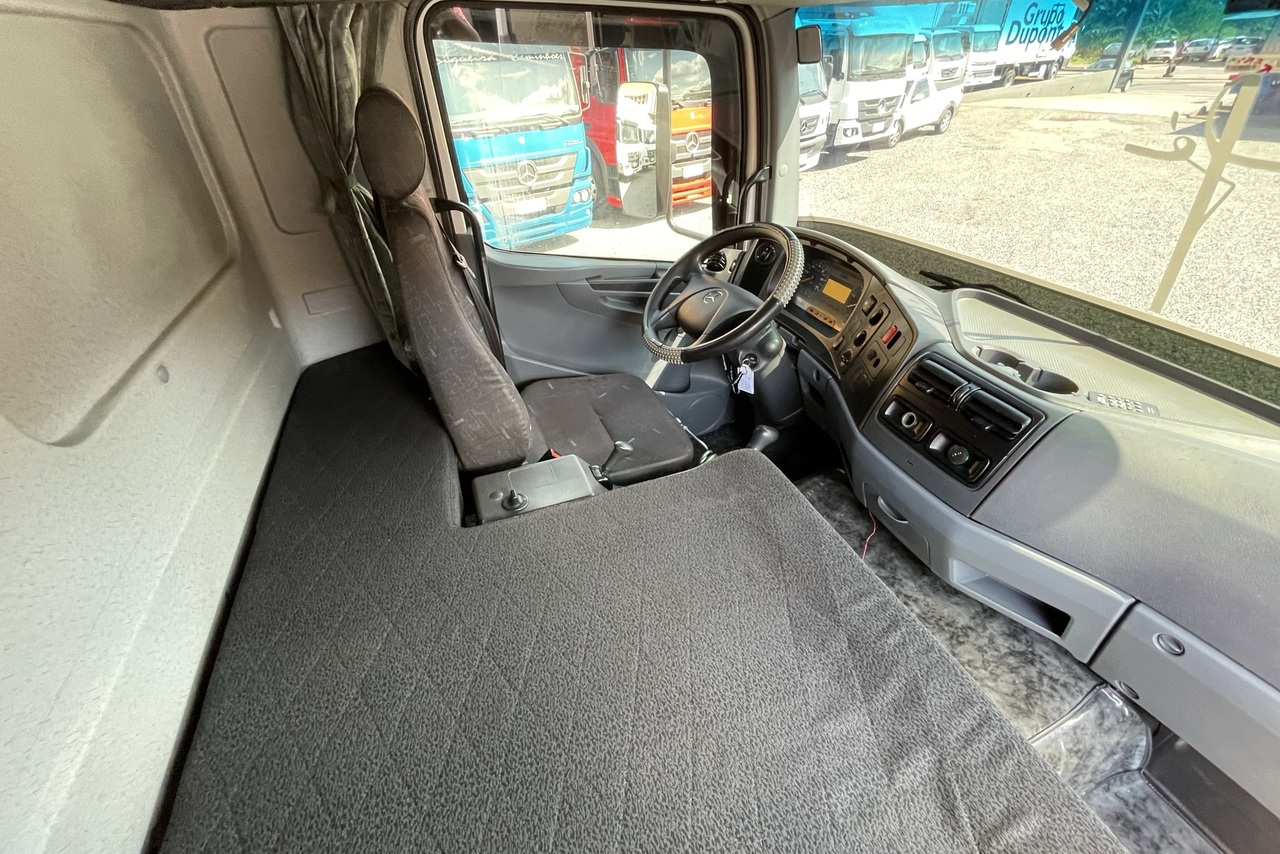 Mercedes Benz Atego 2425 - 11/12 10
