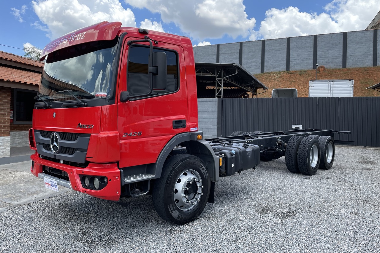 Mercedes Benz Atego 2426 - 18/19 3