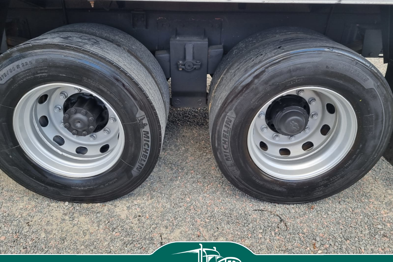 Mercedes Benz MB 1418 - 04/05 19
