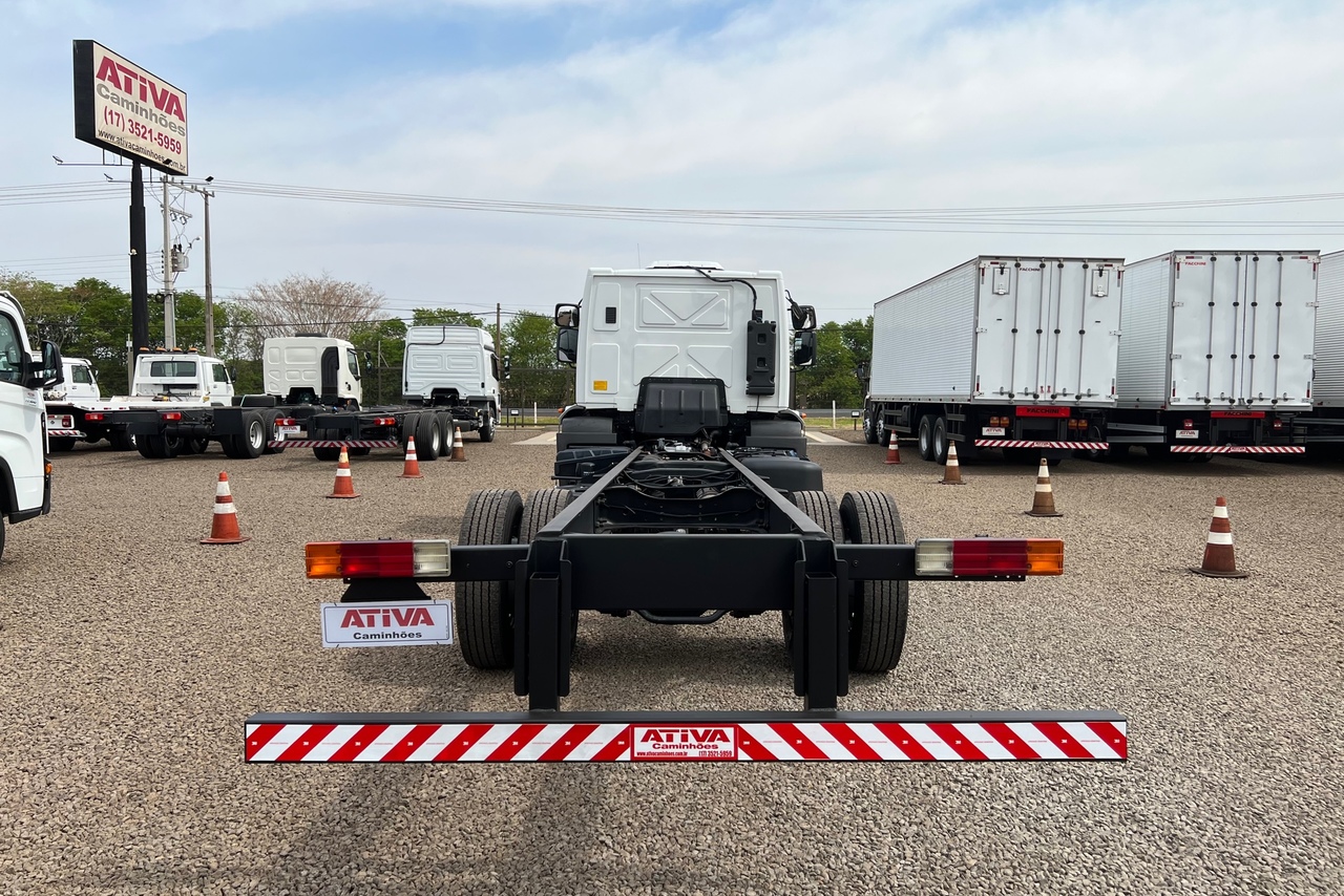 Ford Cargo 1719 - 17/18 3