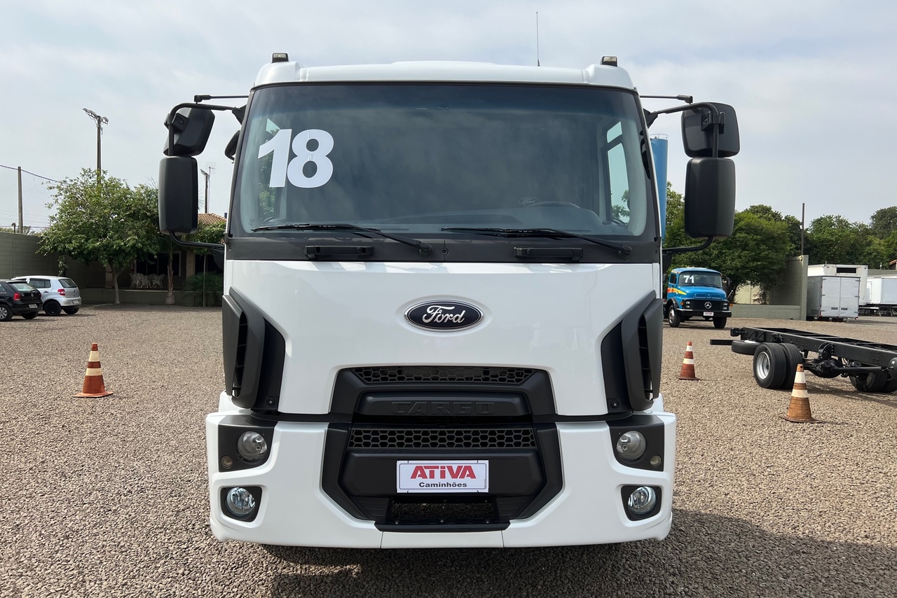 Ford Cargo 1719 - 17/18 4
