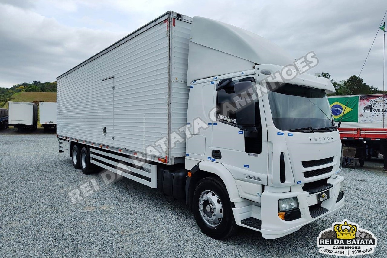 Iveco Tector 240E25 - 09/09 2