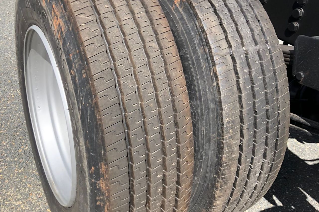Volkswagen 24-280 E Constellation 6x2 - 13/13 7