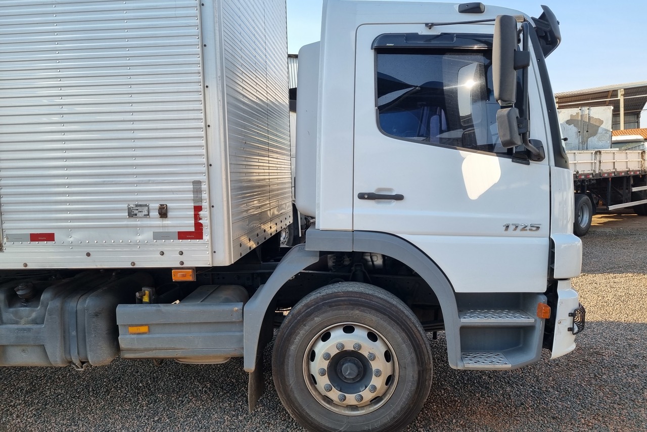 Mercedes Benz Atego 1725 - 10/11 3