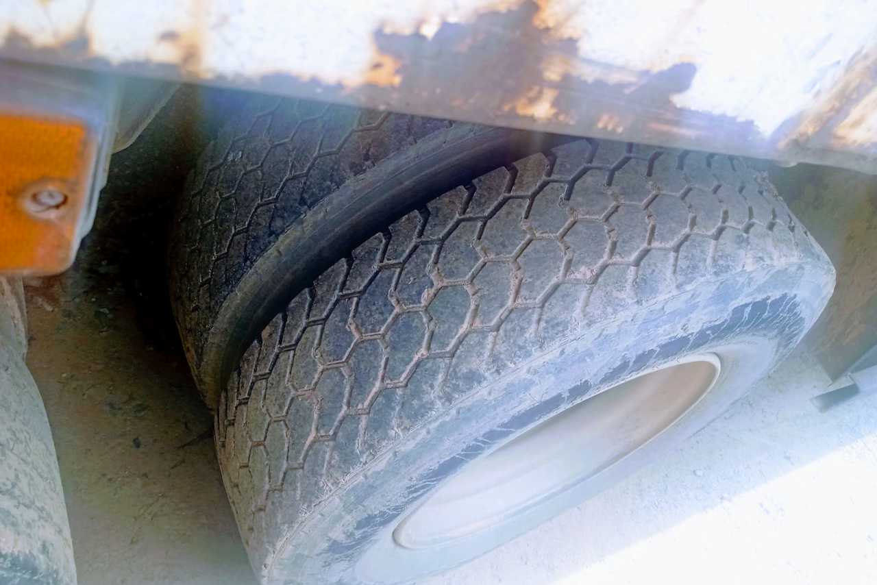 Volkswagen 23 210 - 14/14 3