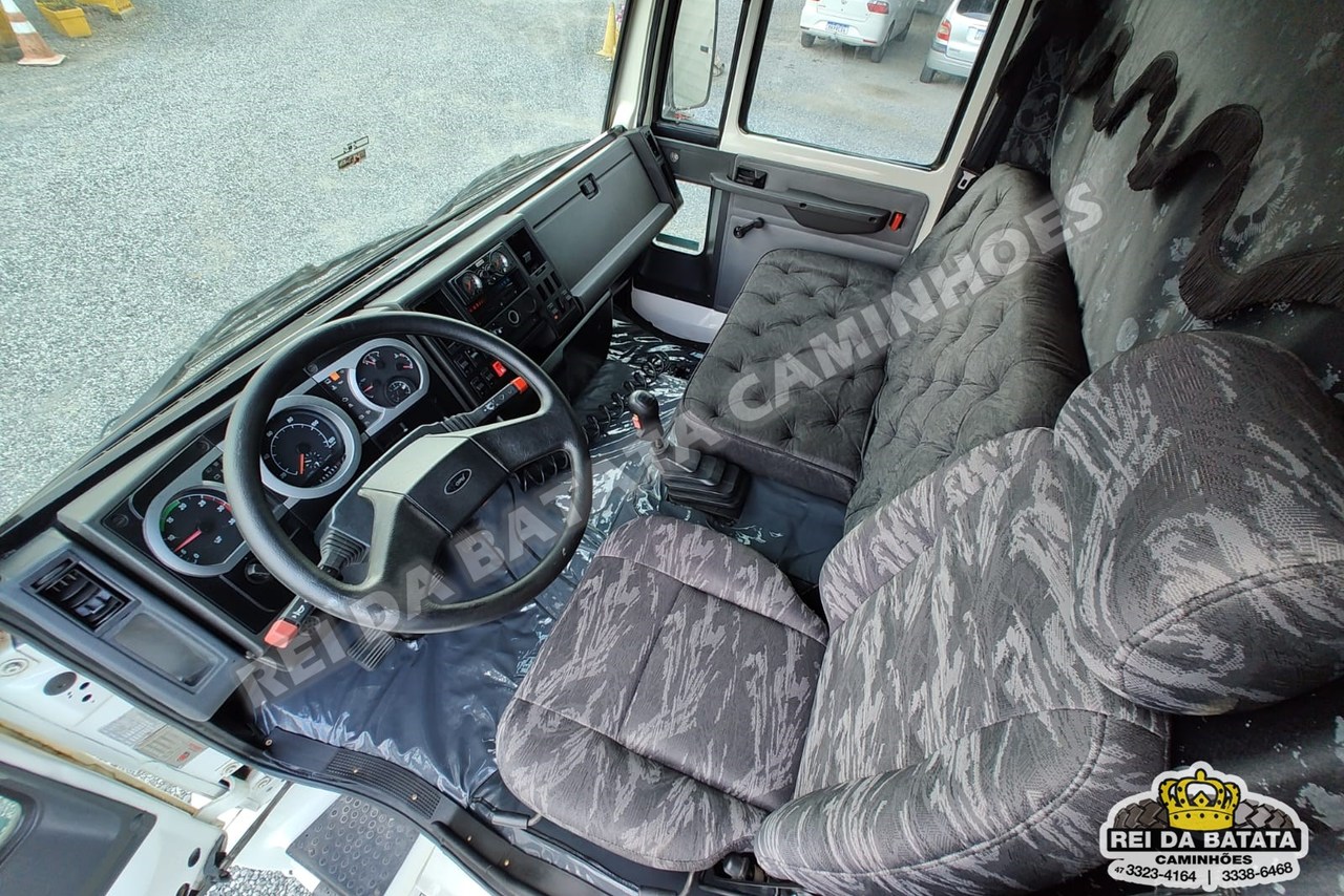 Ford Cargo2428 - 11/11 11