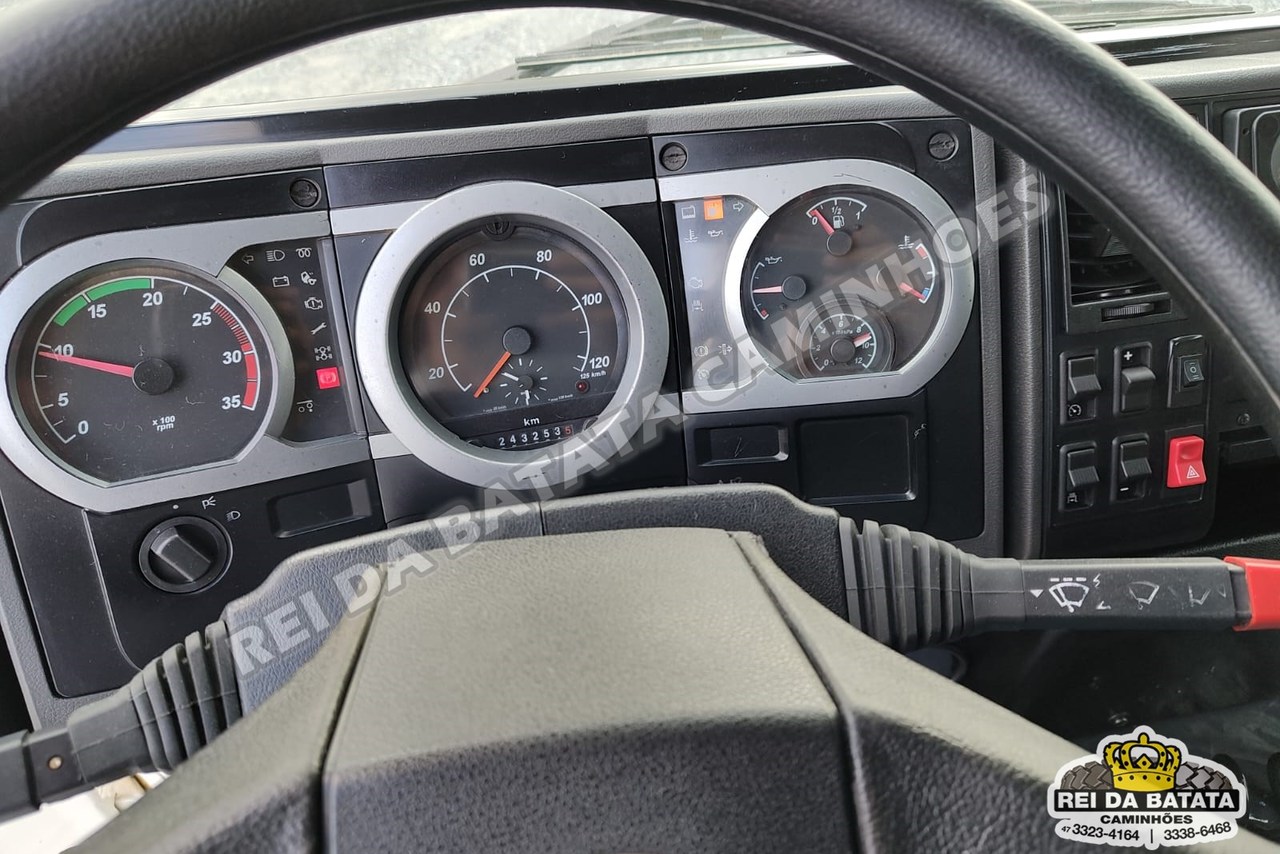 Ford Cargo2428 - 11/11 12
