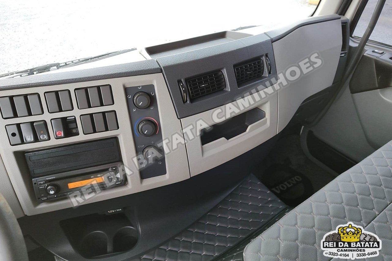 Volvo VM 270 - 13/13 15