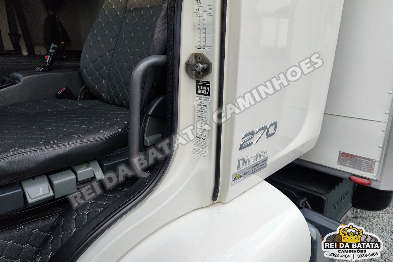 Volvo VM 270 - 13/13 17