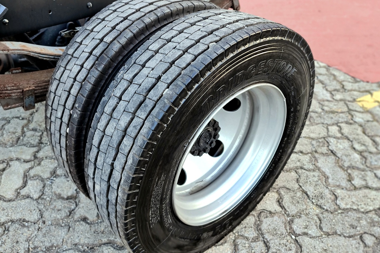 Volkswagen 8 160 - 14/15 11