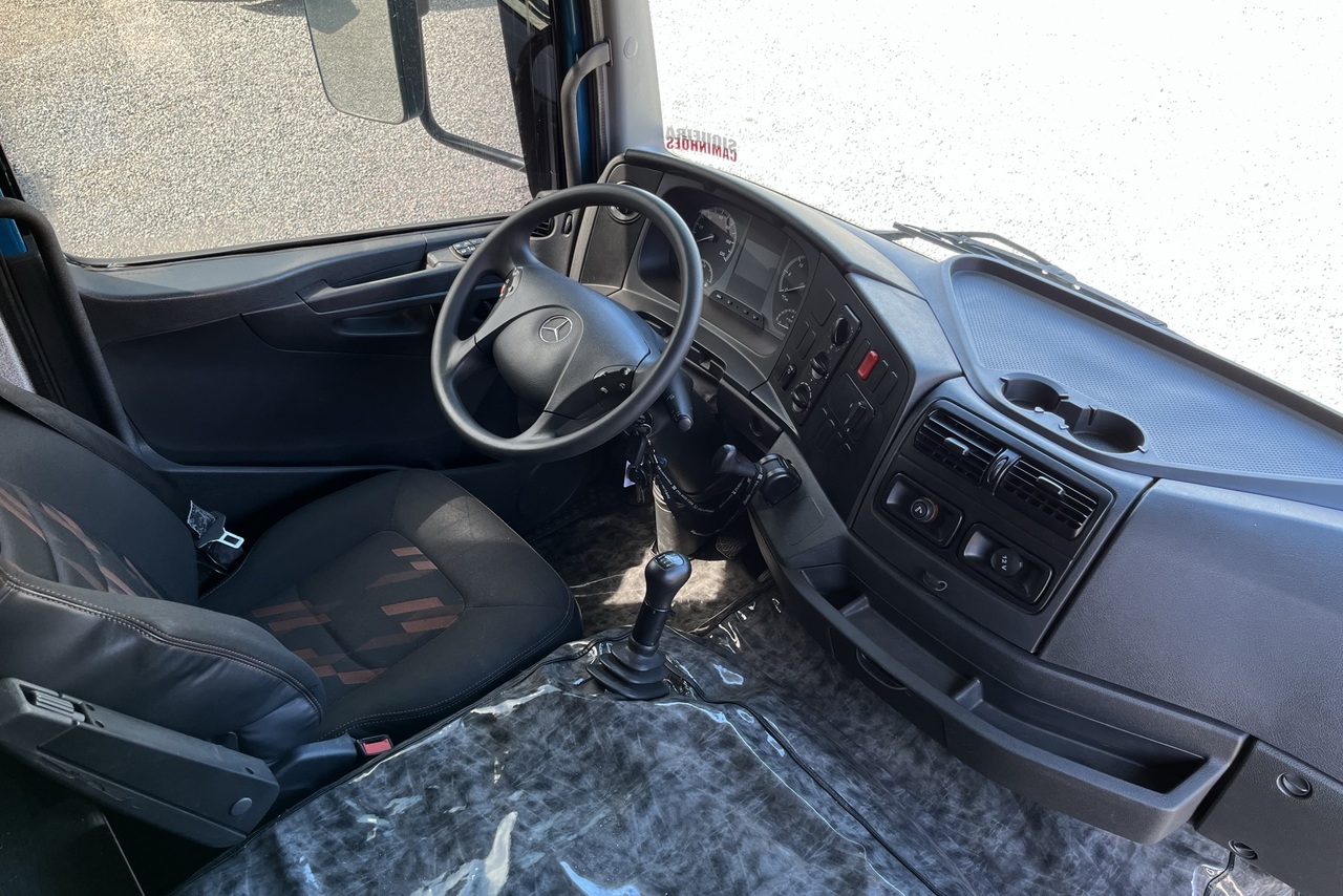 Mercedes Benz Atego 2426 - 18/18 13