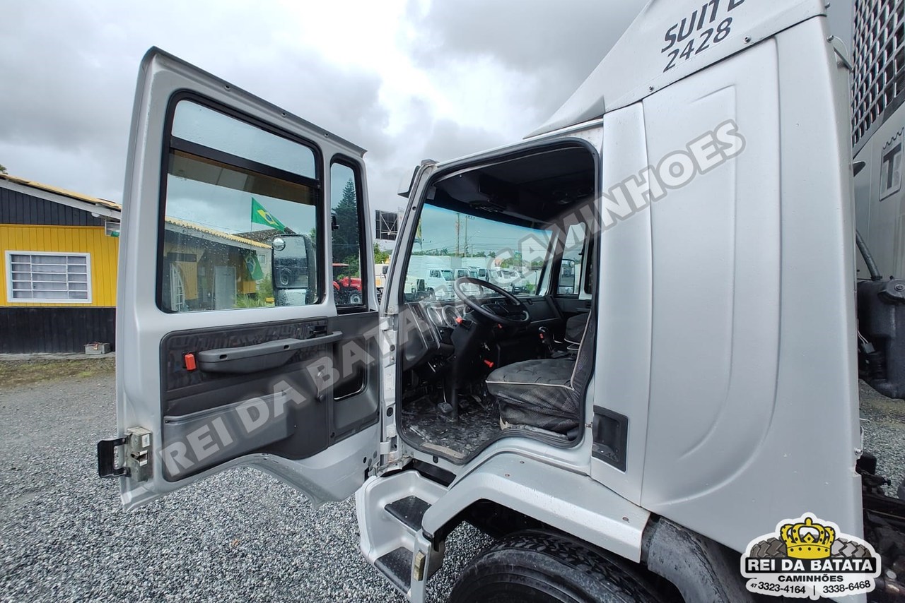 Ford Cargo2428 - 10/10 16